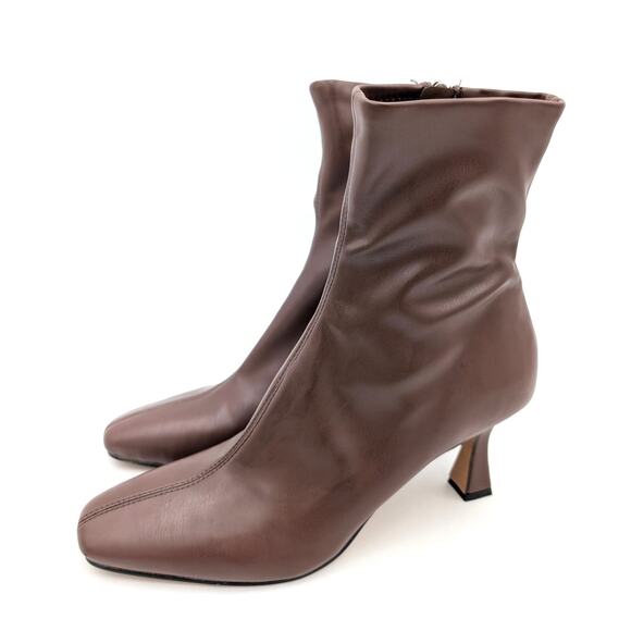 Dolce Vita Glamor H2O Classic Ankle Boots Women's Chocolate Size US9.5 EU40 - Picture 1 of 10